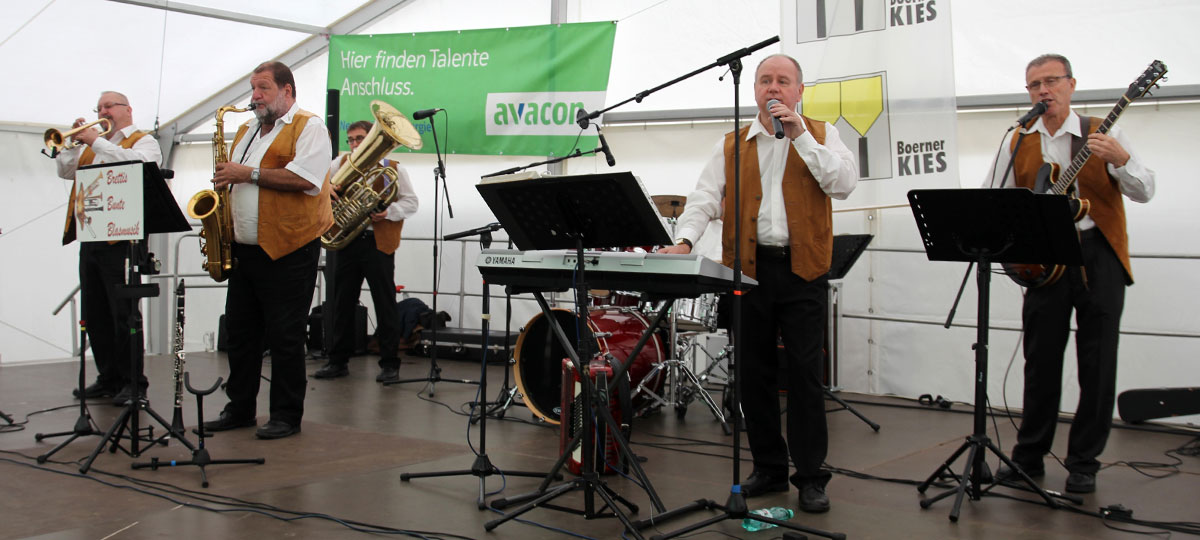 Auftritt von Brettis Blasmusik